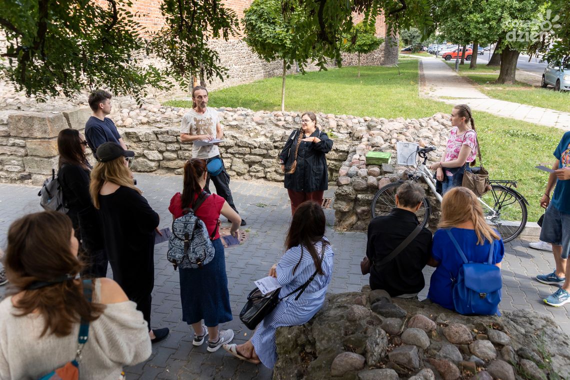 Rozpoczęto Pierwsze Radomskie Dni Fotografii. Za nami historyczny fotospacer Rozpoczęto Pierwsze Radomskie Dni Fotografii. Za nami historyczny fotospacer