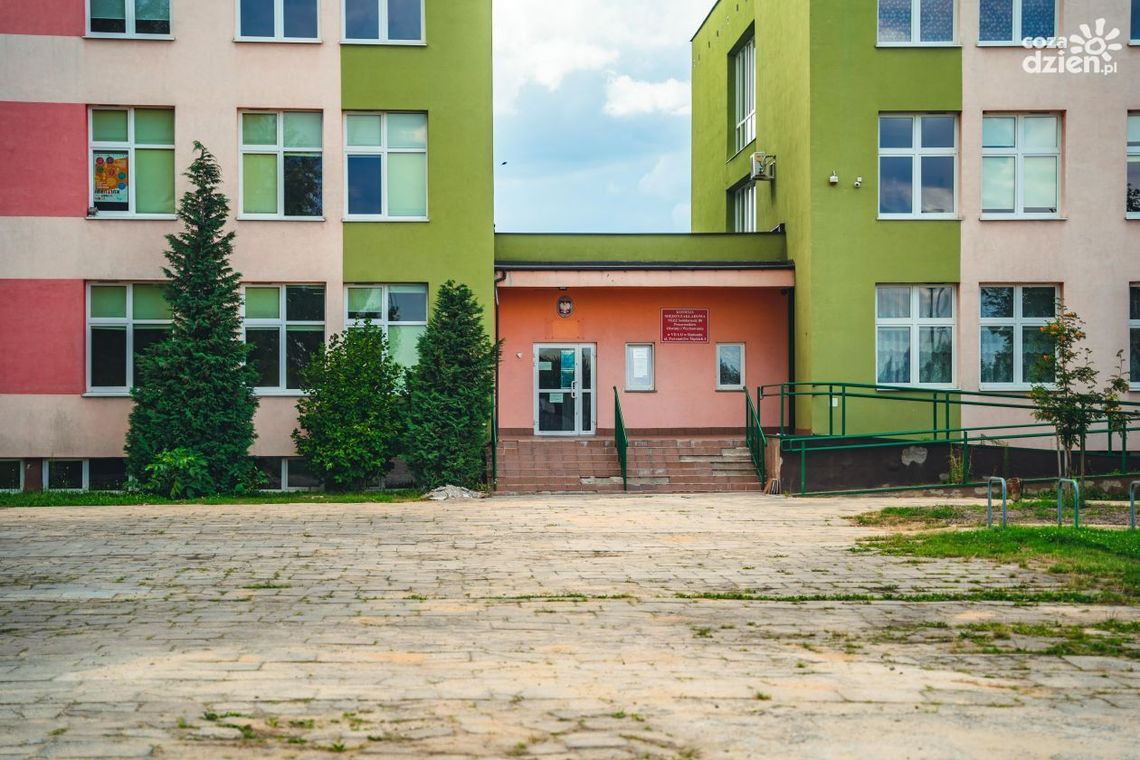 Rozpoczyna się nowy rok szkolny. Czy szkoły są gotowe na powrót uczniów?