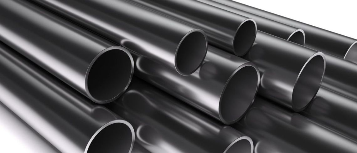 Rury ze szwem i bez szwu — główne różnice i zastosowanie Rury ze szwem i bez szwu — główne różnice i zastosowanie