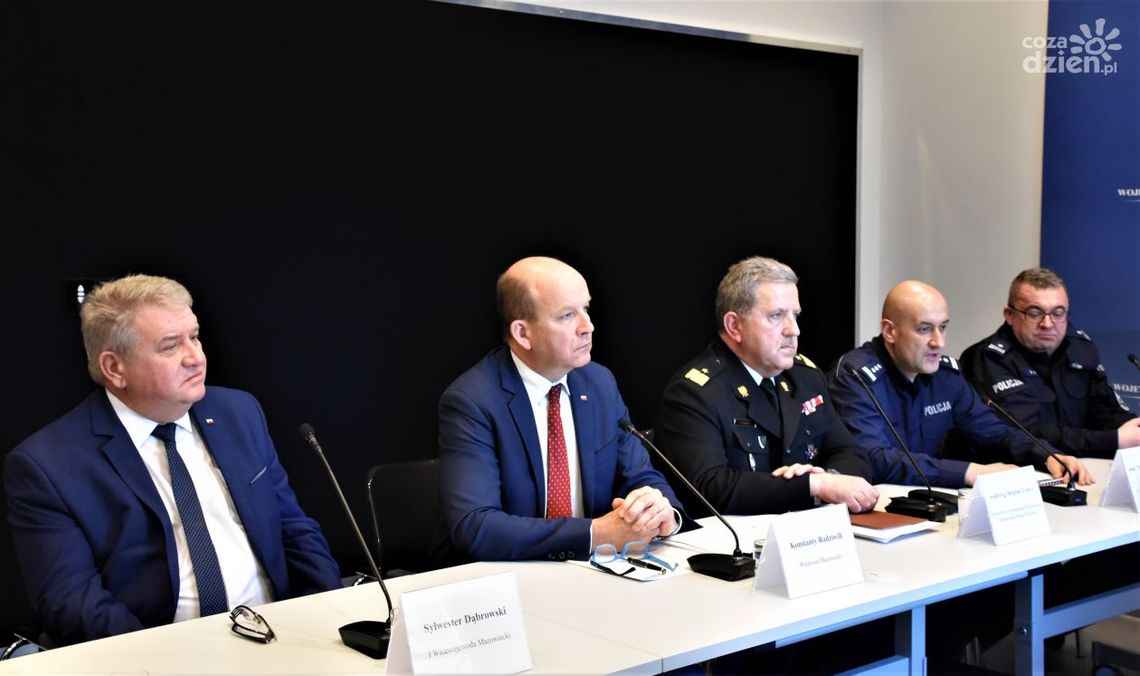 Rusza mazowiecka infolinia 987 dla osób bezdomnych