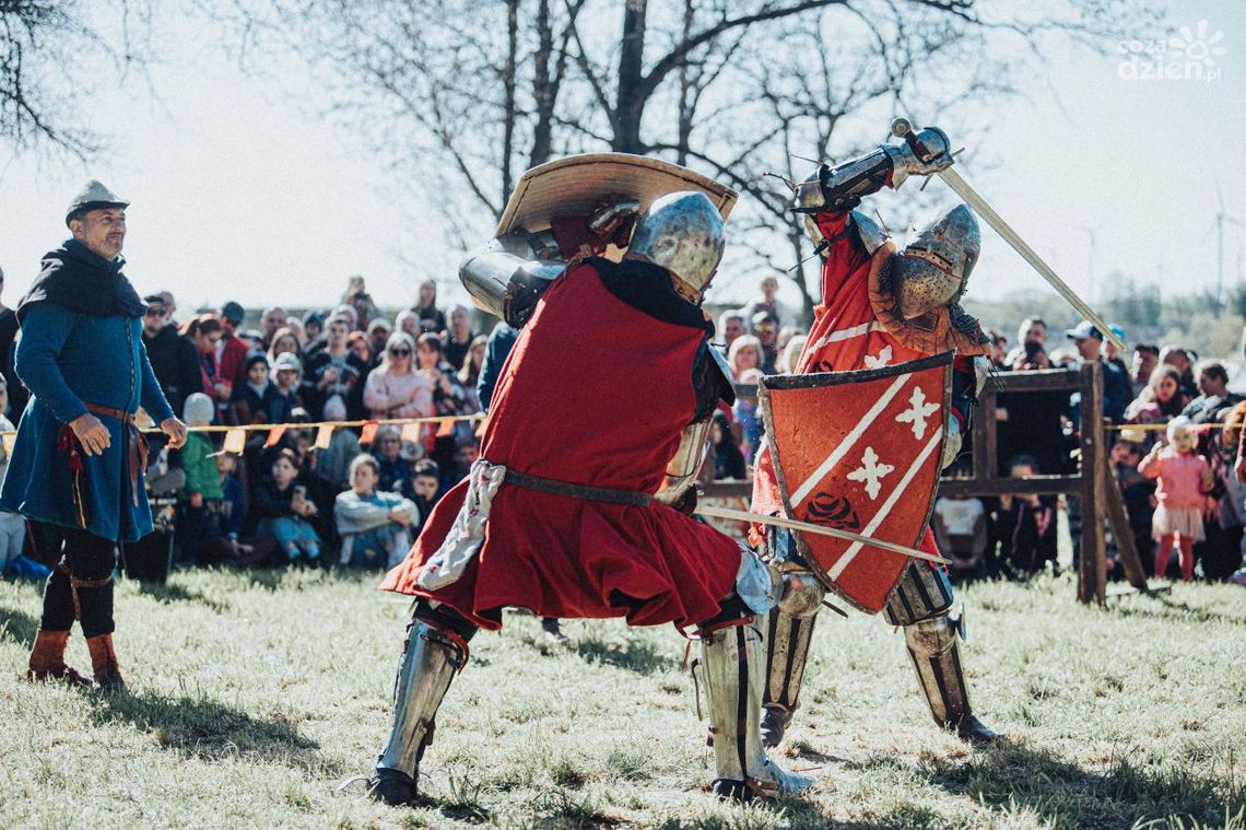 Rycerze ponownie na zamku w Iłży. Tłumy na turnieju