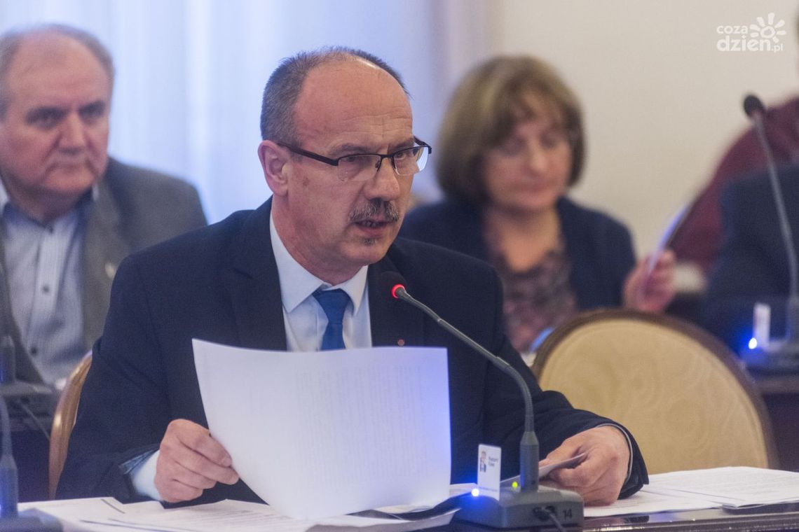 Ryszard Fałek: Radni powinni zrezygnować z mandatu!