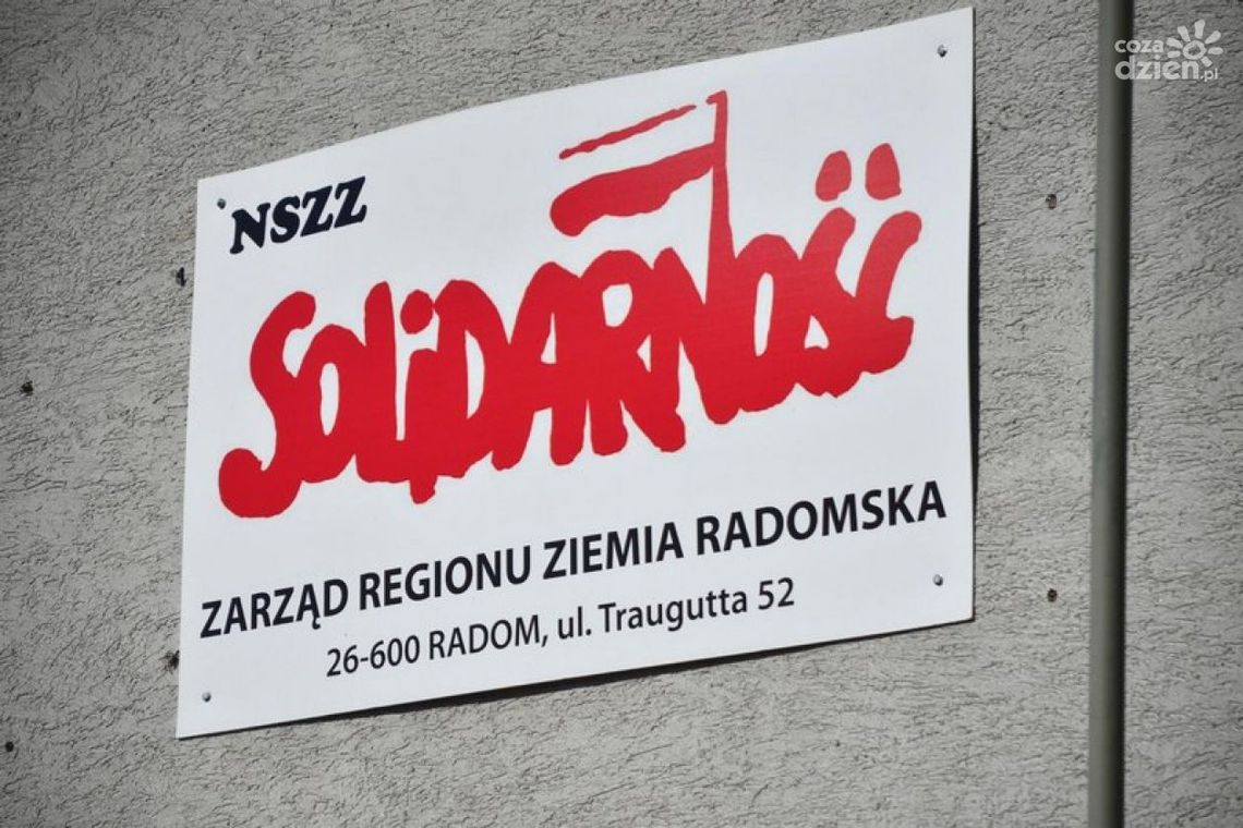 Rząd zmienia, "Solidarność" protestuje Rząd zmienia, "Solidarność" protestuje