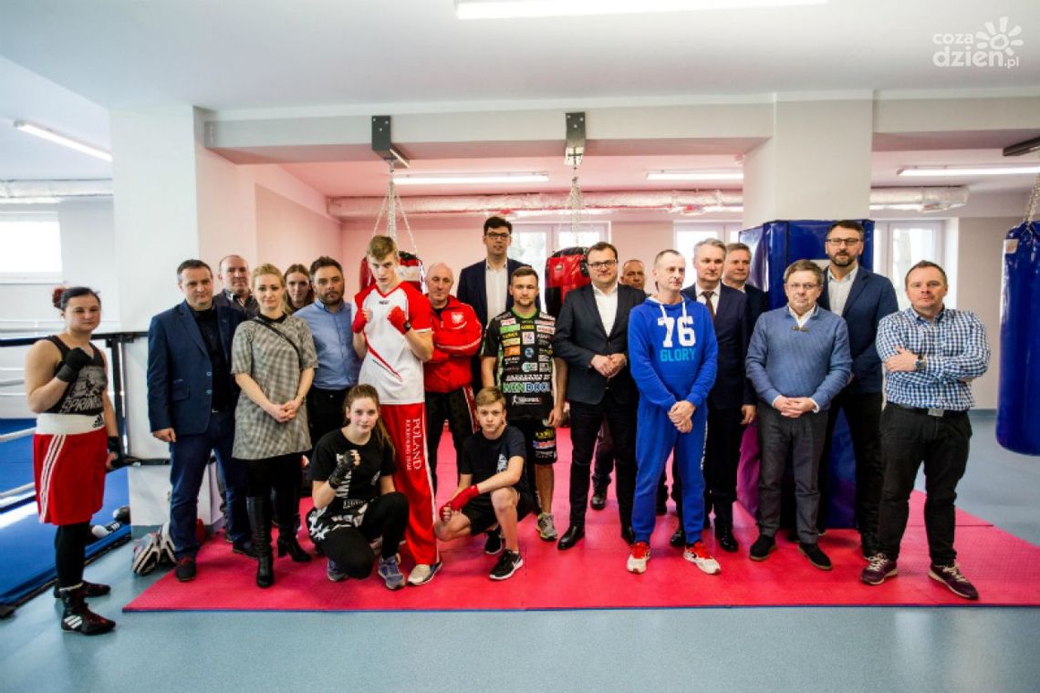 Sala treningowa sztuk walki otwarta