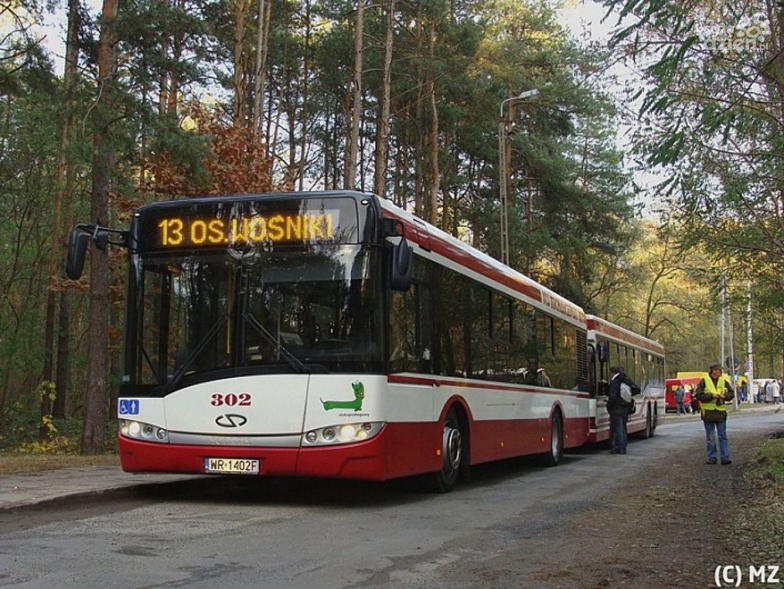 Samochody ważniejsze od komunikacji miejskiej?