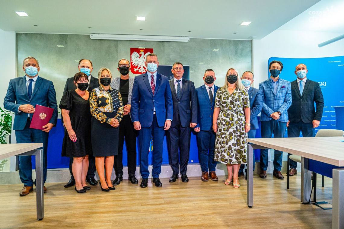 Samorządy ze wsparciem z programu Maluch+. Podpisano w sumie 10 umów