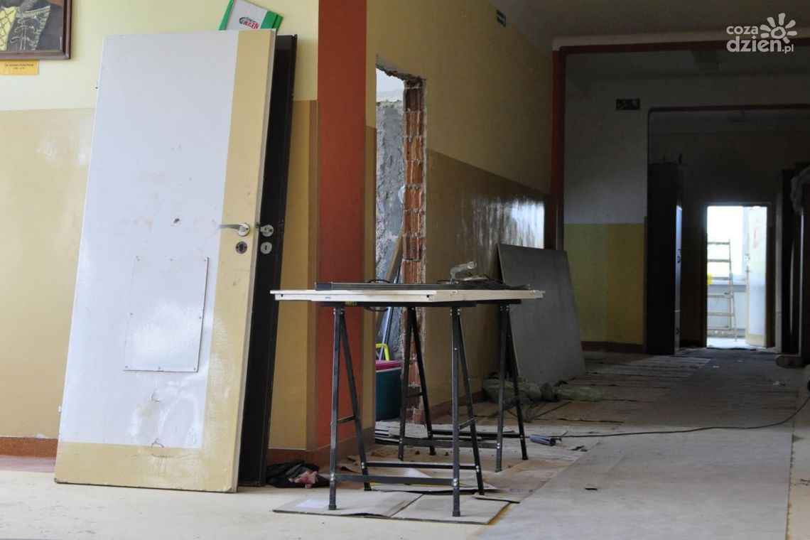 Sanepid skontrolował szkoły Sanepid skontrolował szkoły