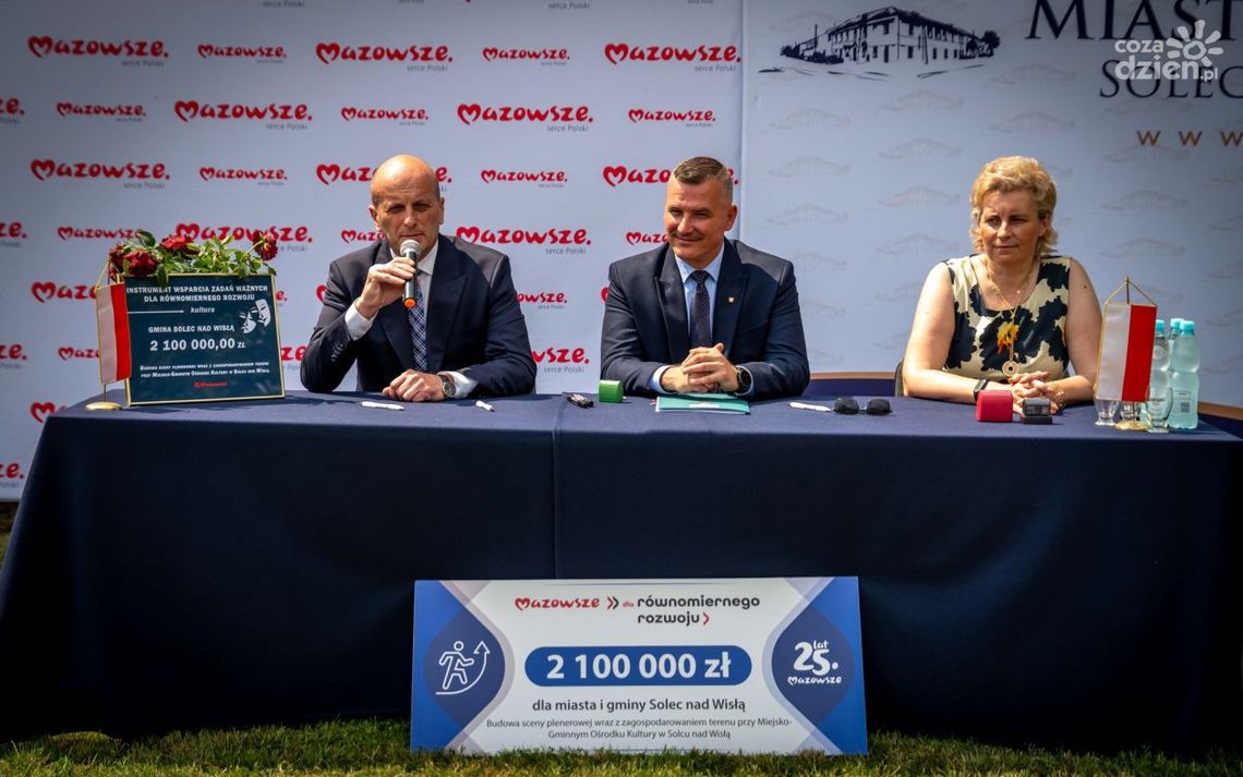 Scena plenerowa powstanie w Solcu nad Wisłą Scena plenerowa powstanie w Solcu nad Wisłą