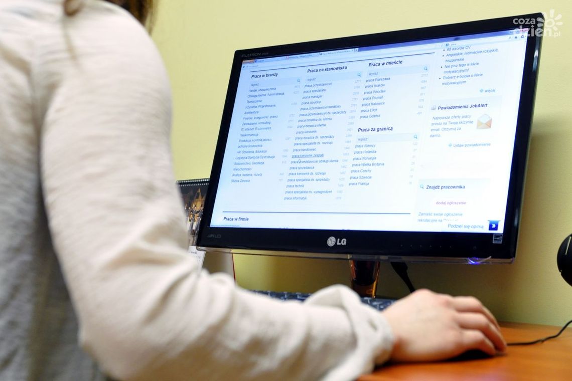 Seks - sekretarka czy domokrążca, czyli Julia szuka pracy