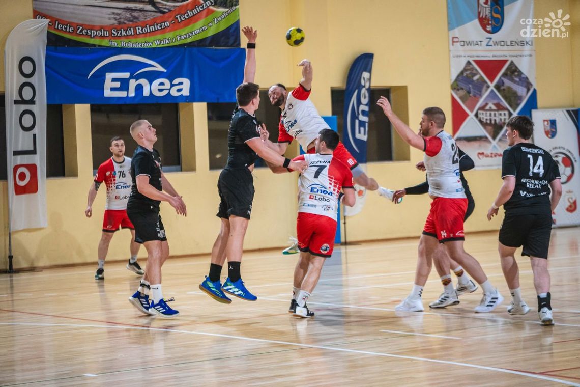 Seria zwycięstw Enei Orląt Zwoleń trwa. Pewna wygrana z Piotrkowianinem