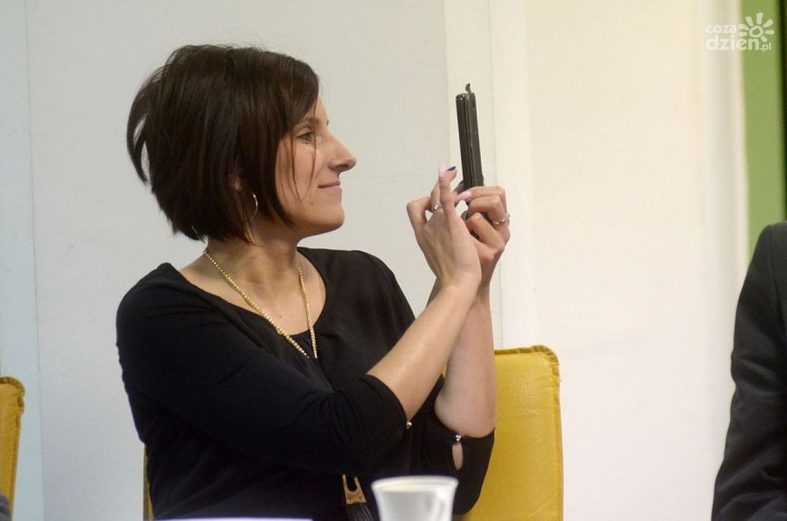 SESJA RADY MIEJSKIEJ W OBIEKTYWIE