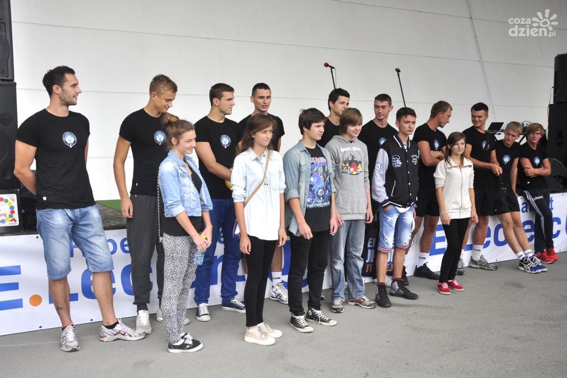 Siatkarski piknik z Czarnymi pod E. Leclerc Siatkarski piknik z Czarnymi pod E. Leclerc