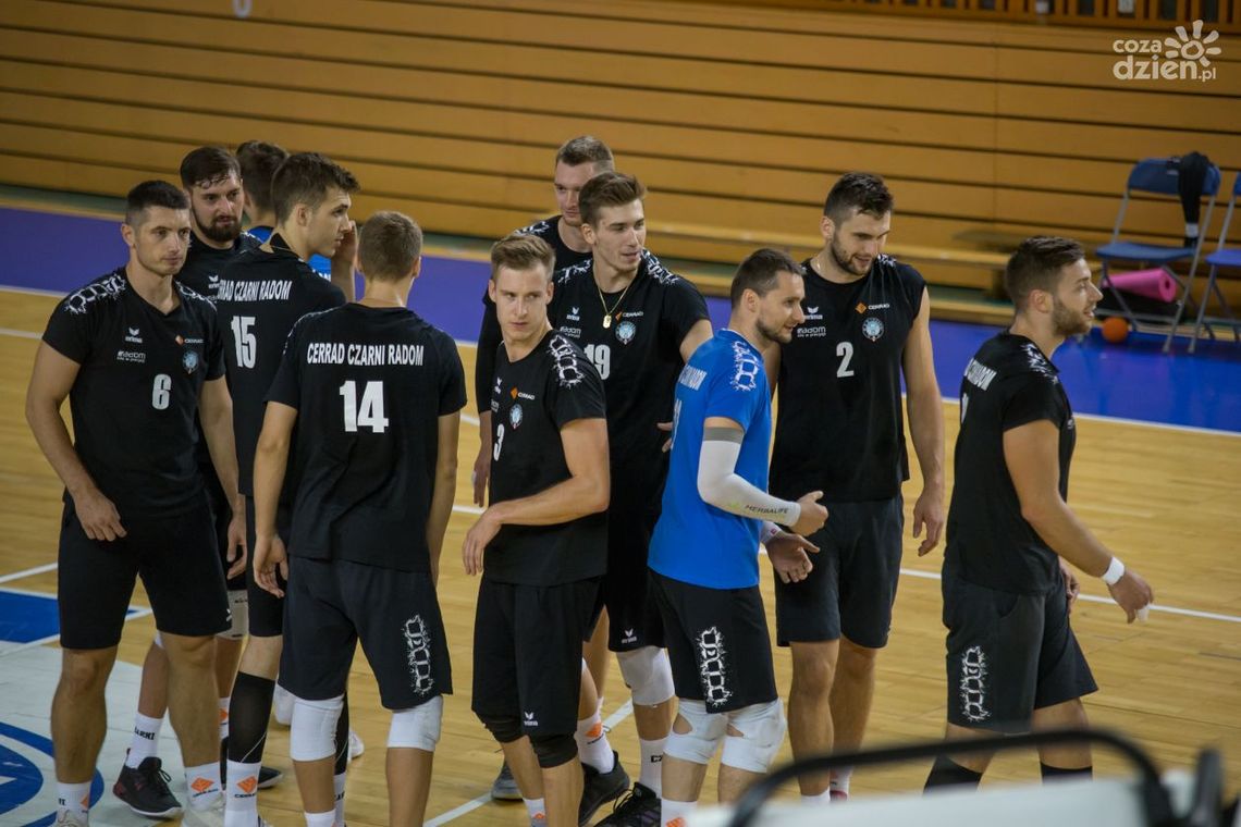 Siatkarze Cerrad Czarnych obniżyli pensje!