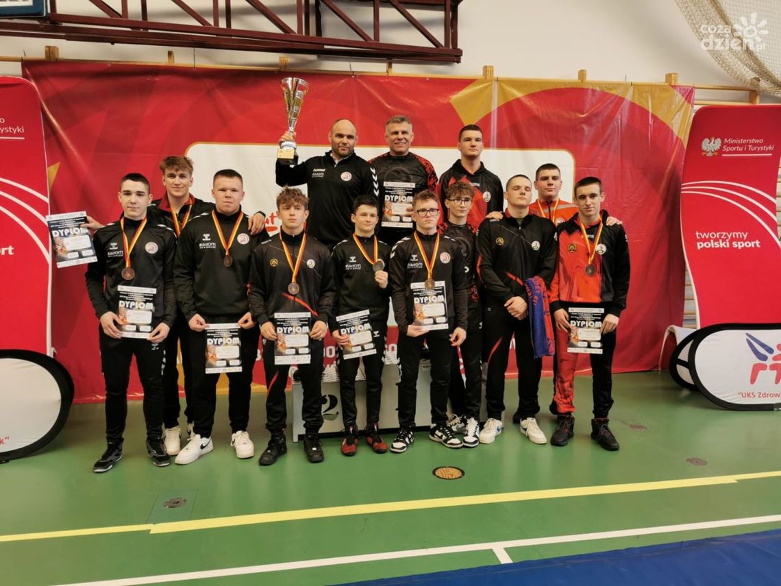 Siedem medali zapaśników Olimpijczyka Radom w Pucharze Polski Kadetów 