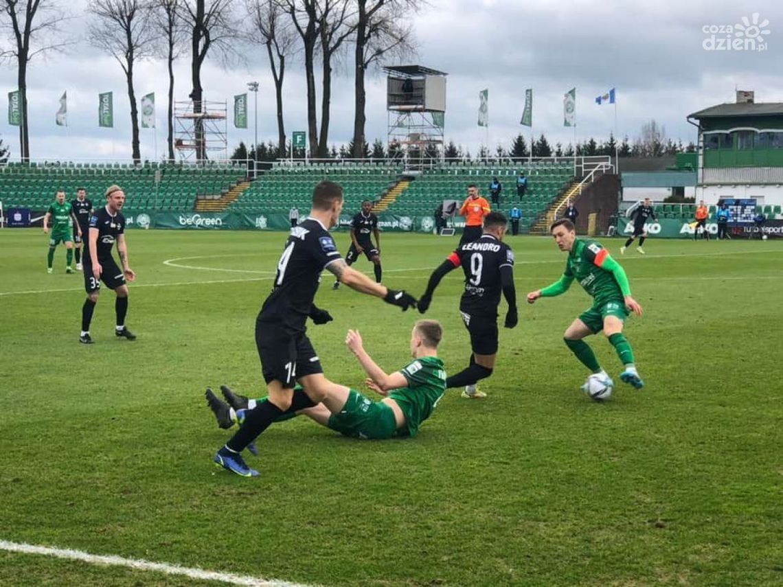 Siedem minut, które wstrząsnęły Radomiakiem. Warta Poznań wygrała 3:1