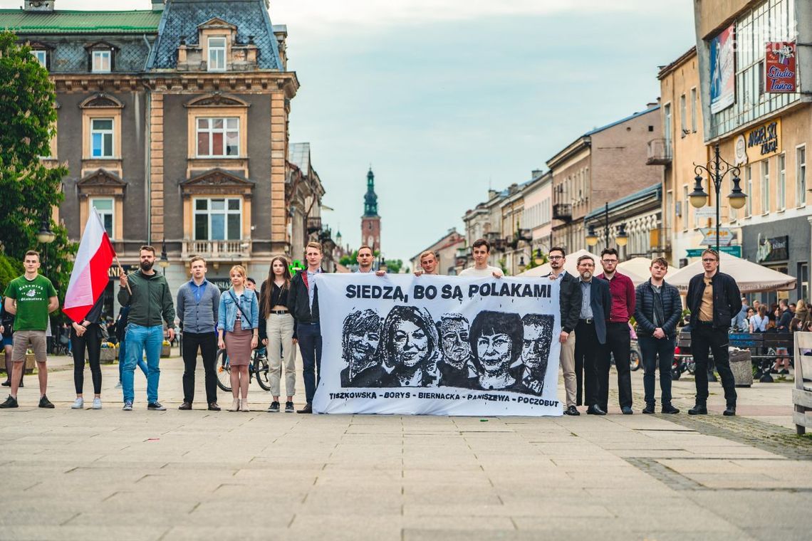 Siedzą, bo są Polakami