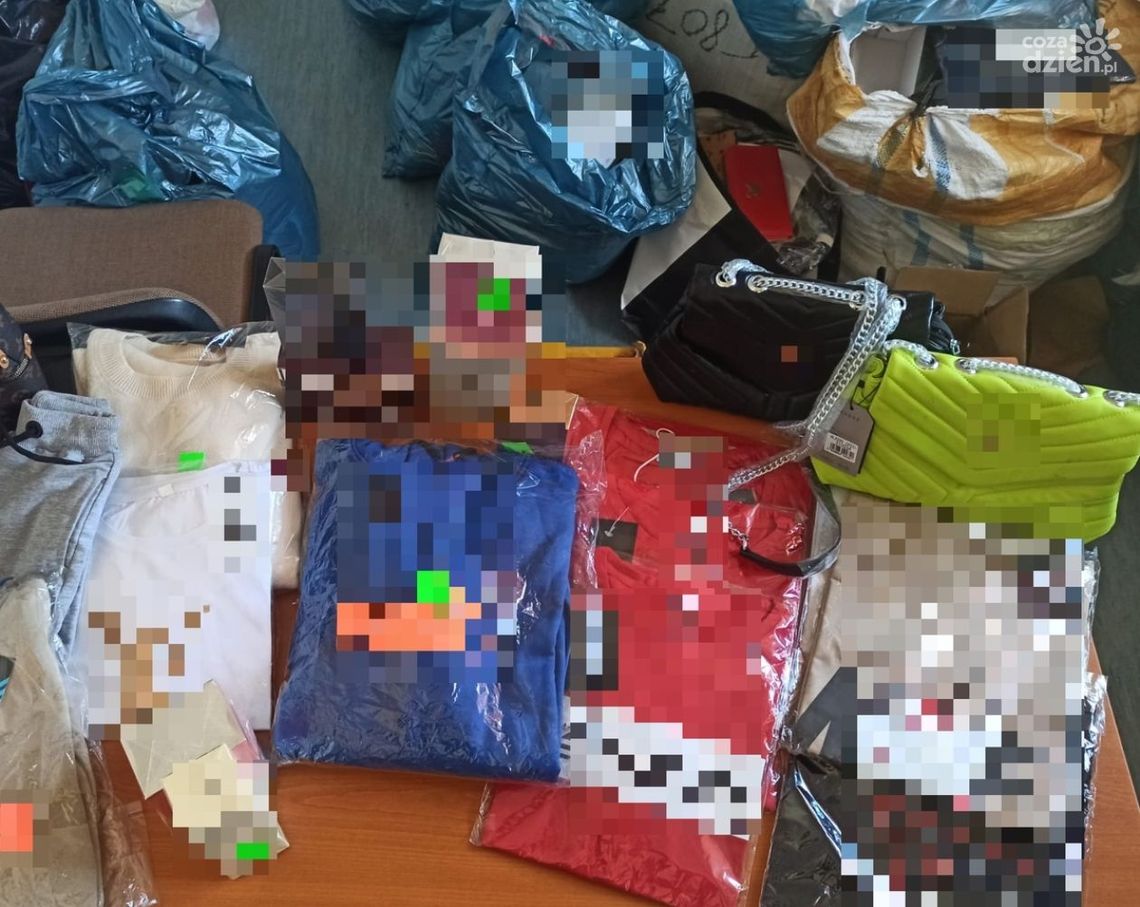 Skaryszew. Bułgar handlował podrobionym towarem