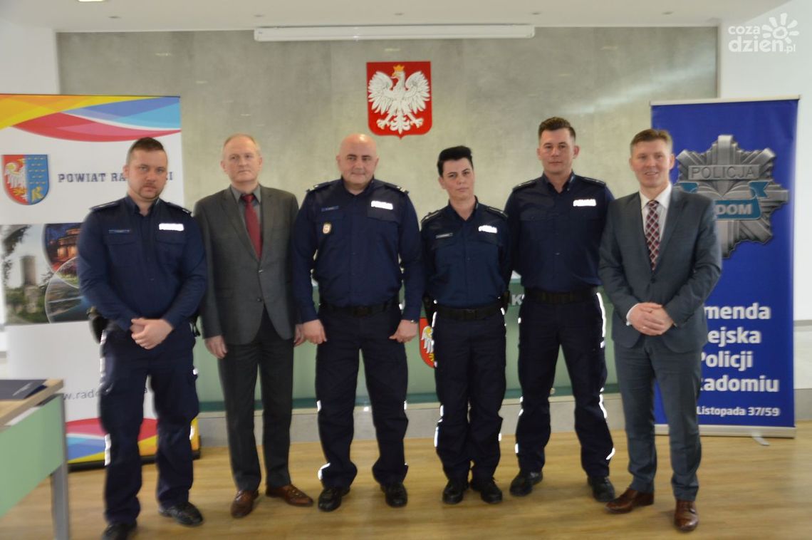 Skaryszew. Dzielnicowy najpopularniejszy w powiecie Skaryszew. Dzielnicowy najpopularniejszy w powiecie