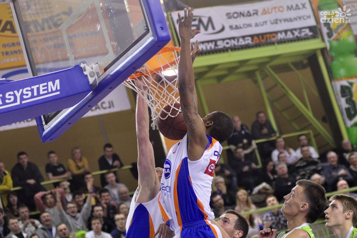 Słaby początek "ligi szóstek". Polpharma po raz trzeci lepsza Słaby początek "ligi szóstek". Polpharma po raz trzeci lepsza