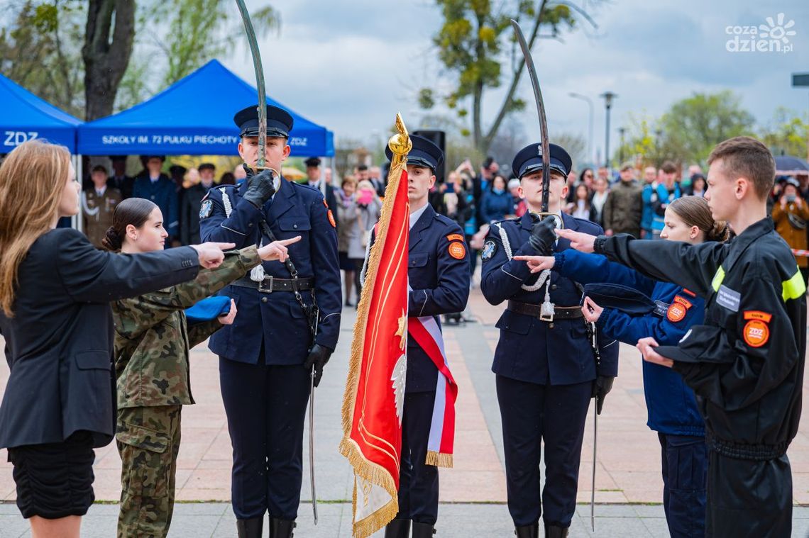 Ślubowało 280 uczniów ZDZ