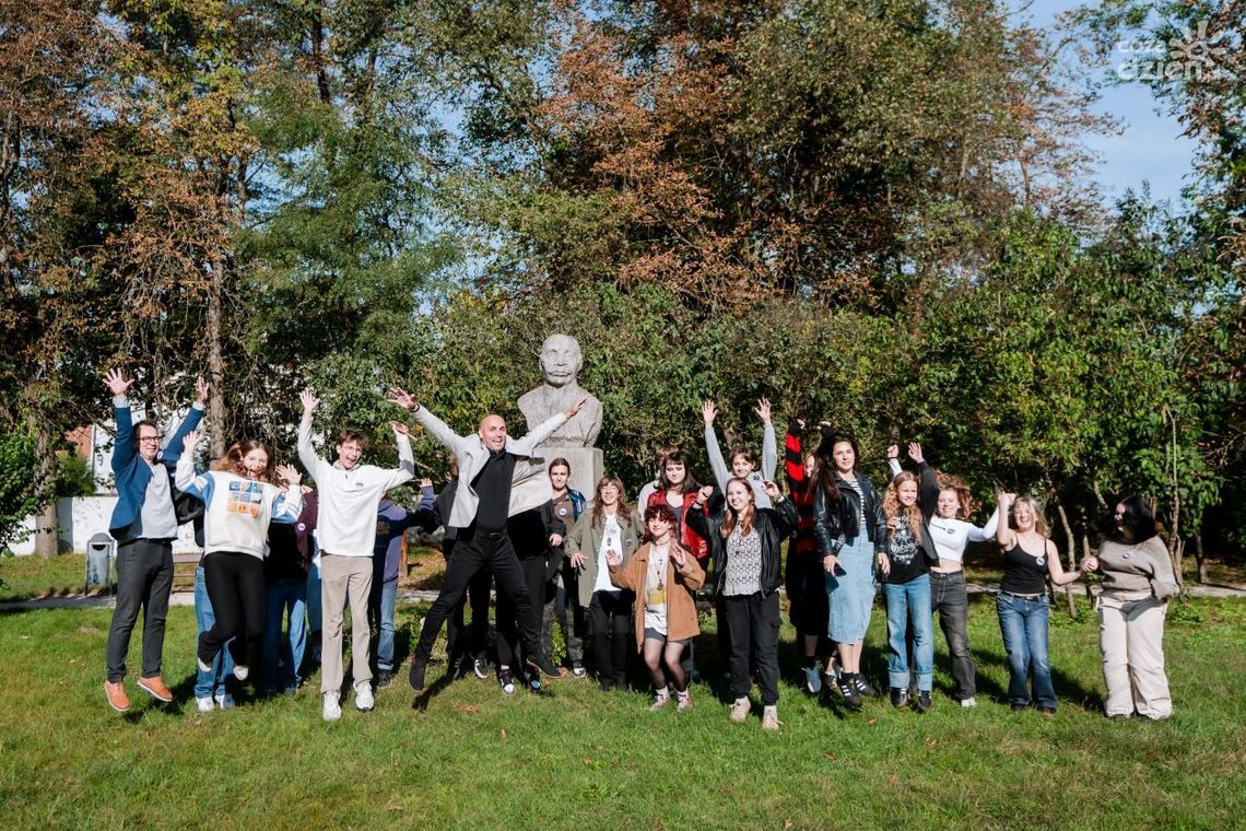 Ślubowanie klas pierwszych radomskiego plastyka