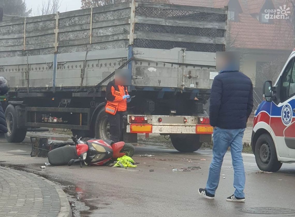 Śmiertelny wypadek w Warce. Zginął 68-letni motorowerzysta 