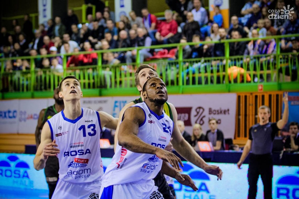 "Smoki" po raz piąty! "Smoki" po raz piąty!