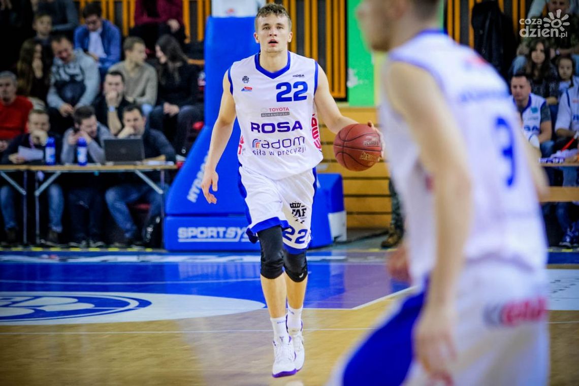 "Smoki" w kotle bałkańskim "Smoki" w kotle bałkańskim