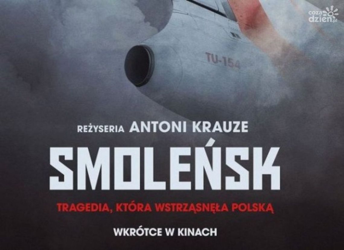 SMOLEŃSK: FILM OKAZAŁ SIĘ "NIEWYPAŁEM"?