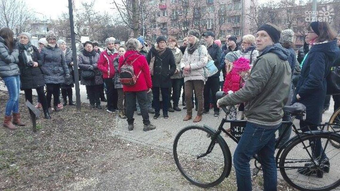 Spacer po Radomiu. Coraz więcej chętnych