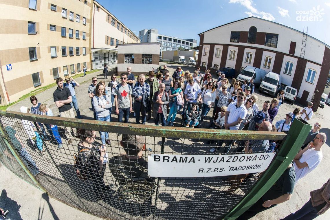 Spacer po Radomiu. Glinice