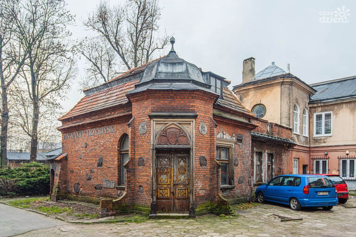 Spacerkiem po mieście. Drukarnia Trzebińskich Spacerkiem po mieście. Drukarnia Trzebińskich