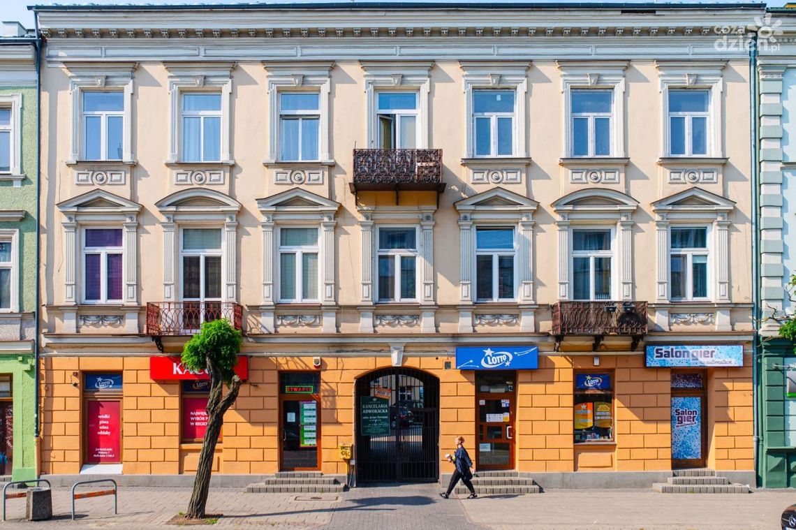 Spacerkiem po mieście: "Elibor" Spółka Akcyjna Handlowo-Przemysłowa Ł.J. Borkowski Spacerkiem po mieście: "Elibor" Spółka Akcyjna Handlowo-Przemysłowa Ł.J. Borkowski