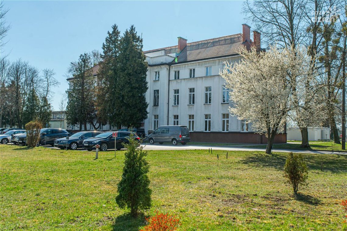 Spacerkiem po mieście: Lotnisko na Sadkowie