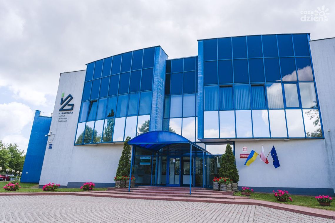 Spacerkiem po mieście: Sieć Badawcza Łukasiewicz Spacerkiem po mieście: Sieć Badawcza Łukasiewicz