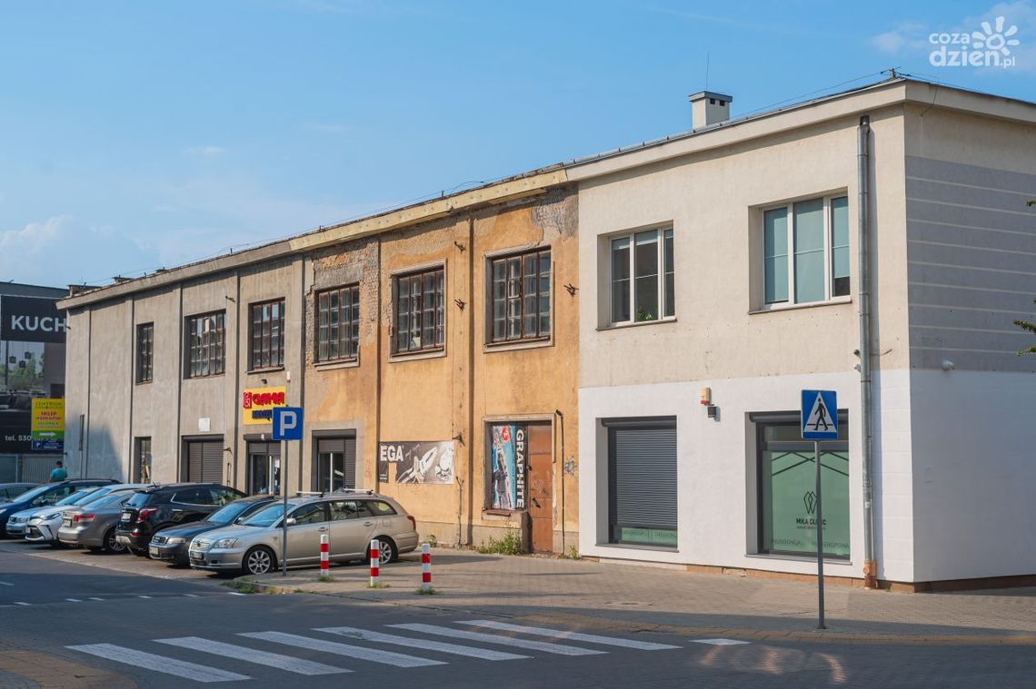 Spacerkiem po mieście: Wytwórnia Części Zamiennych