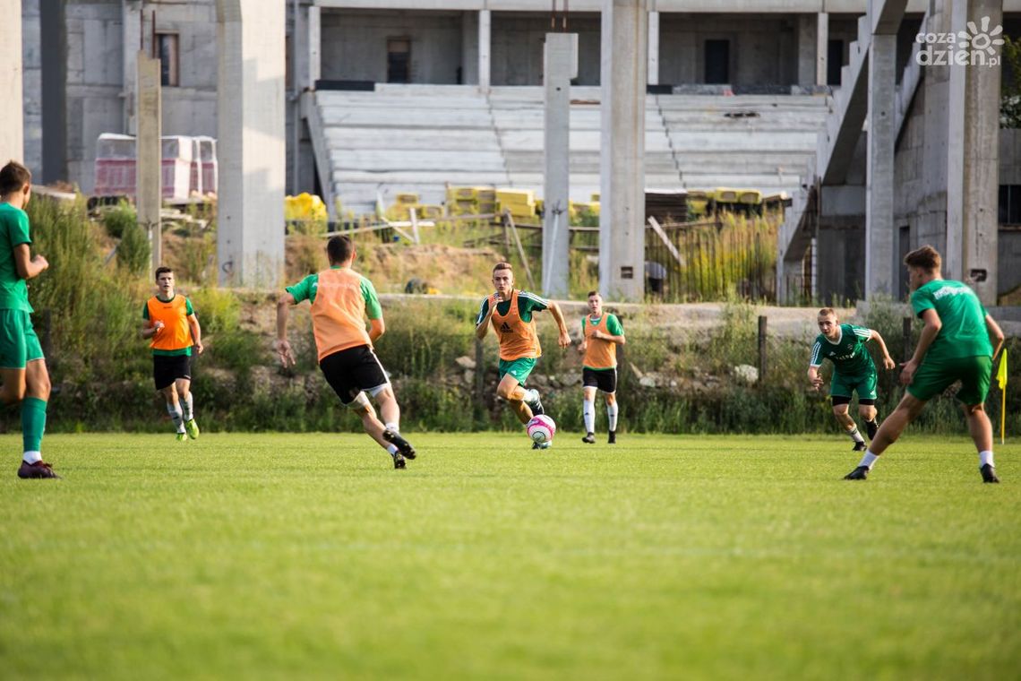 Sparingi w regionie. Wiele ciekawych meczów przed startem ligi