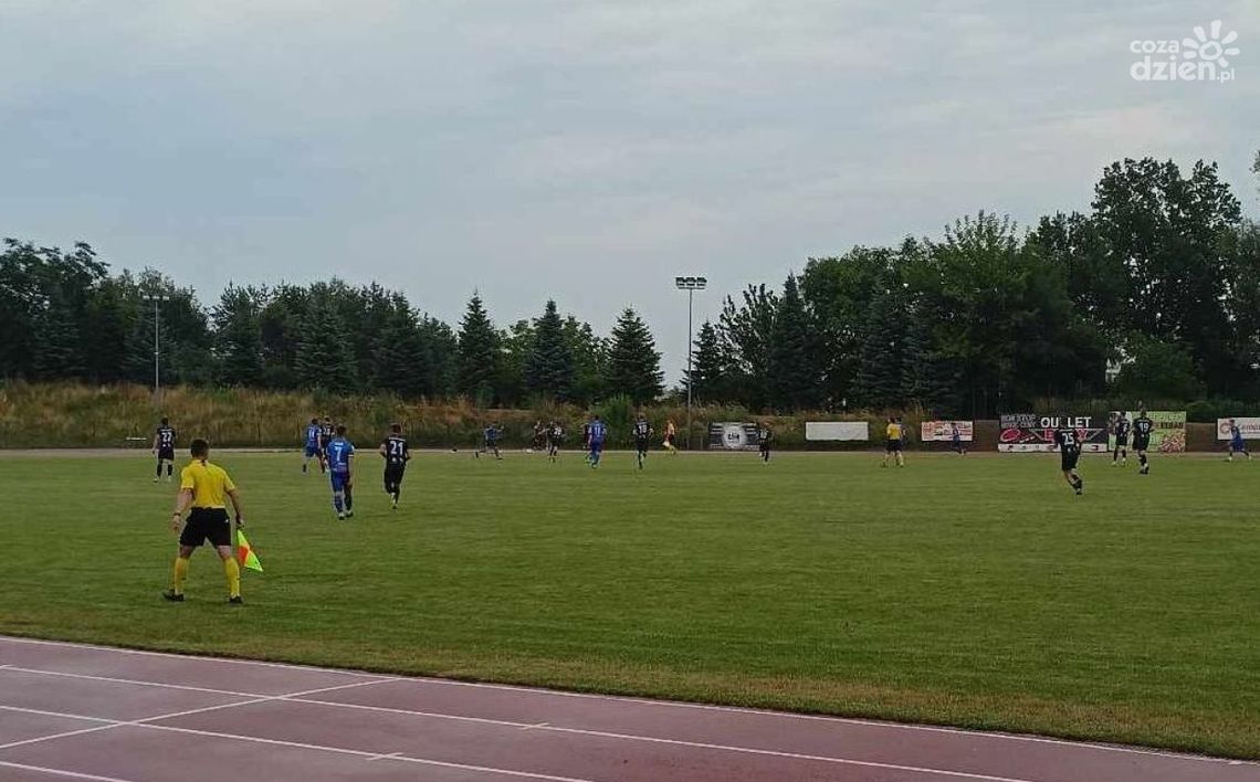 Sparingowa porażka Broni z Chełmianką