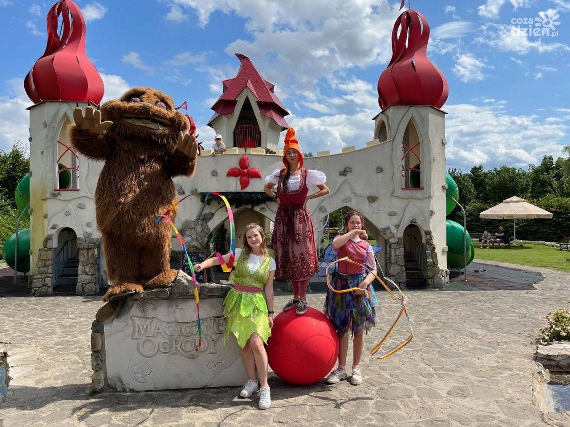 Spędź rodzinną majówkę w Magicznych Ogrodach! Spędź rodzinną majówkę w Magicznych Ogrodach!