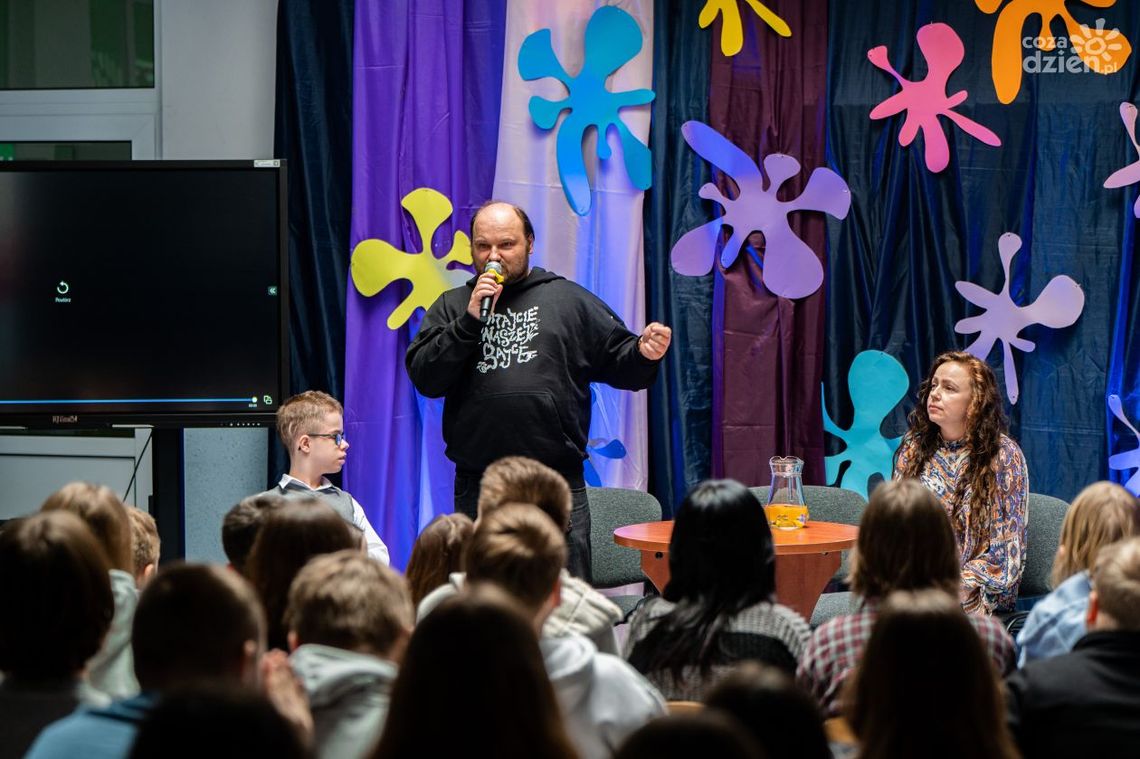 Spotkali się z aktorami "Akademii Pana Kleksa" Spotkali się z aktorami "Akademii Pana Kleksa"