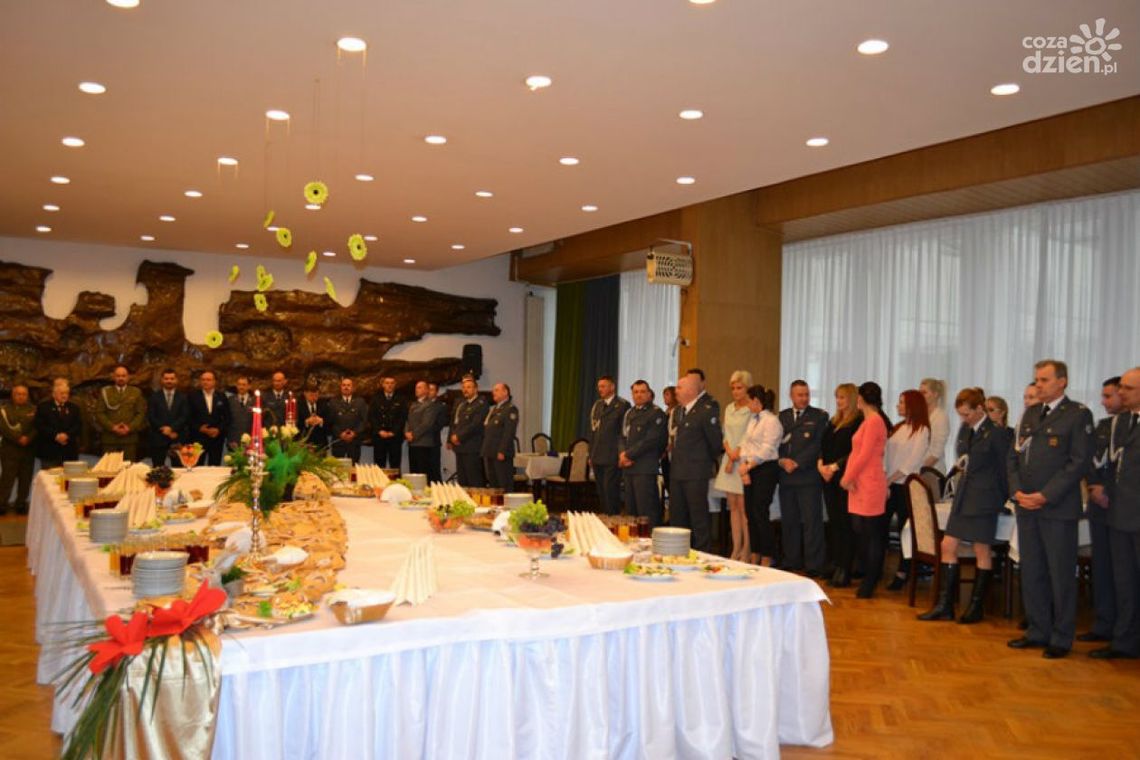 Spotkanie wielkanocne w 42. Bazie Lotnictwa Szkolnego