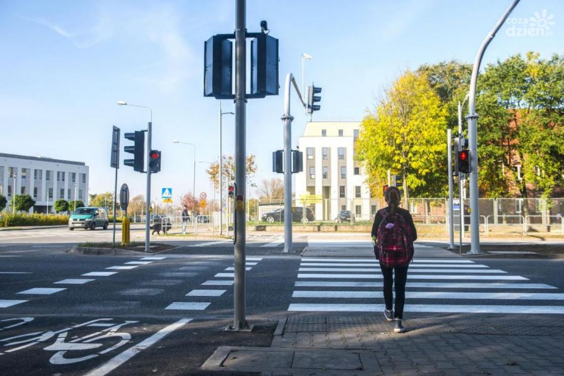 Śródmieście. Potrącenie 7-latki na przejściu