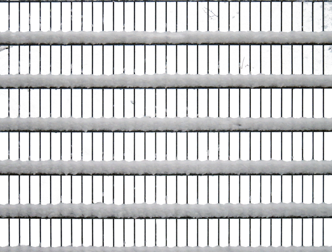 Stalowe ogrodzenia panelowe – przęsła, słupki i panele w ofercie siatki.com.pl Stalowe ogrodzenia panelowe – przęsła, słupki i panele w ofercie siatki.com.pl