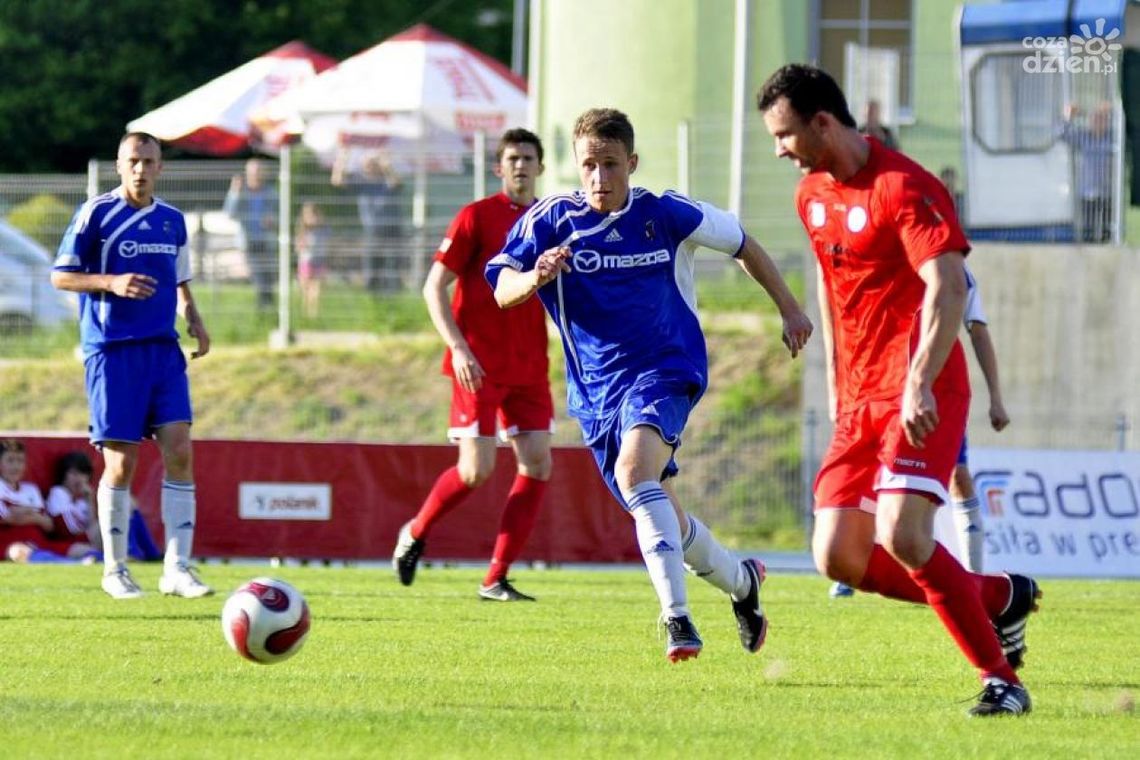 Starcie lidera z wiceliderem w Tomaszowie