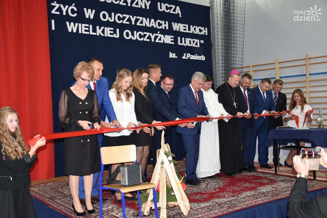 Stare Siekluki. Hala sportowa już otwarta