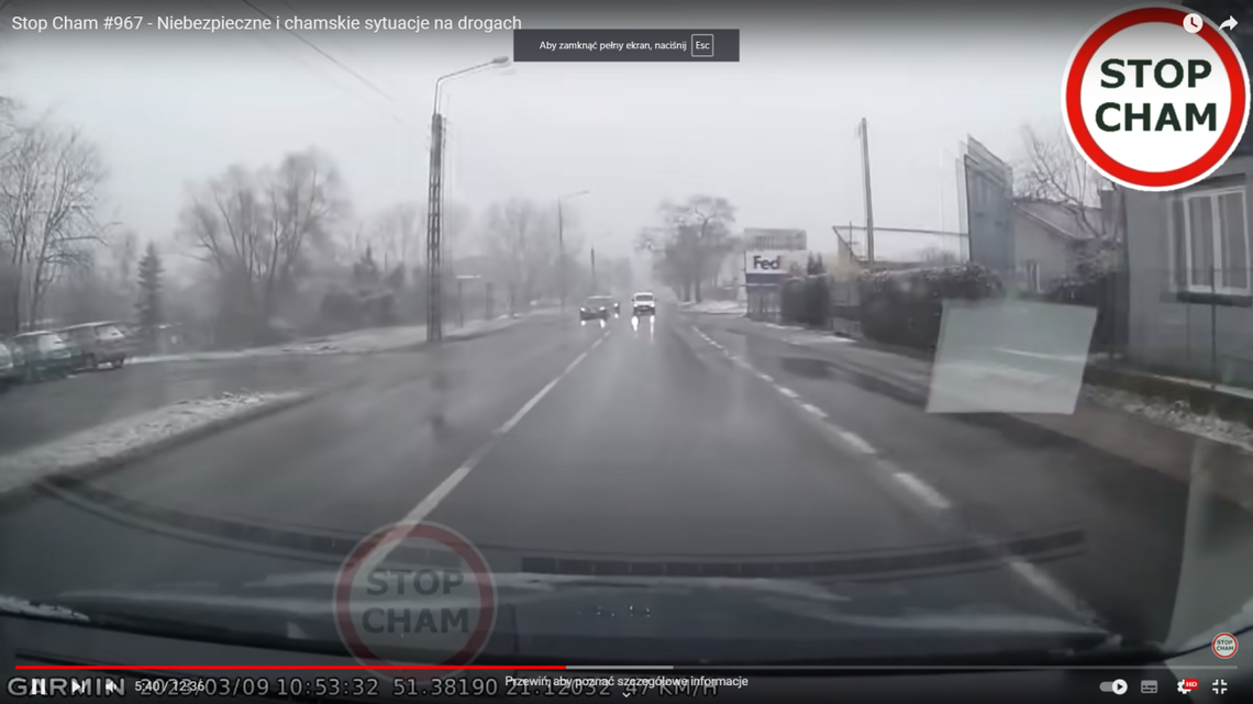 Stop Cham w Radomiu. Pogotowie jedzie na czołówkę Stop Cham w Radomiu. Pogotowie jedzie na czołówkę