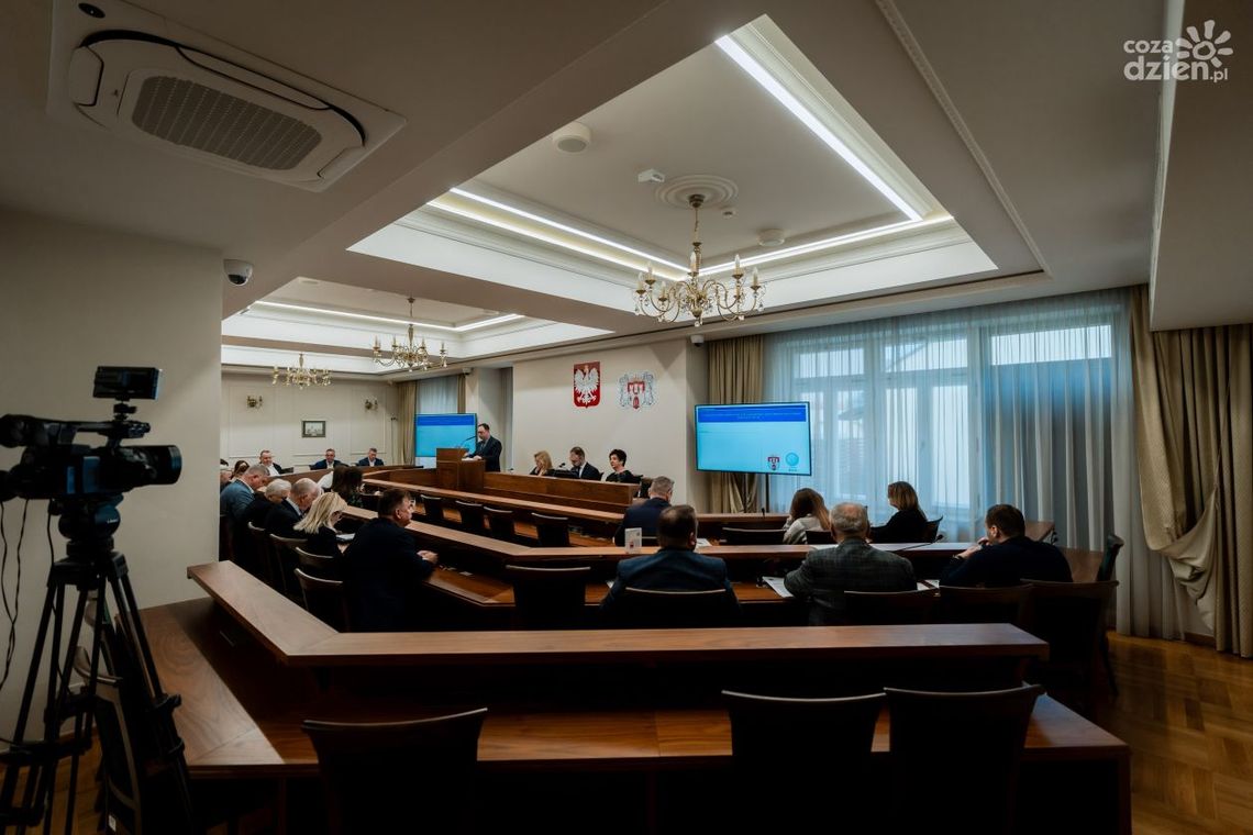 Strefa płatnego parkowania bez zmian. Radni odrzucili obywatelski projekt uchwały