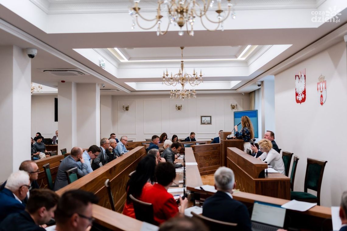 Studium nieprzyjęte. Co to oznacza dla miasta?
