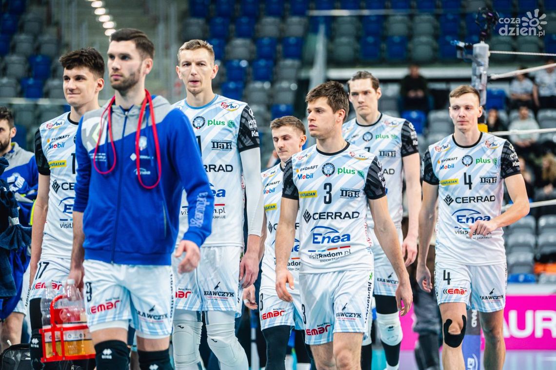 "Studniówka" Czarnych. Fatalna seria radomian trwa