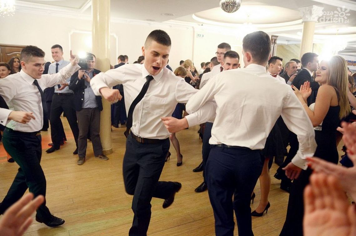 STUDNIÓWKA: ZST im. T. Kościuszki STUDNIÓWKA: ZST im. T. Kościuszki